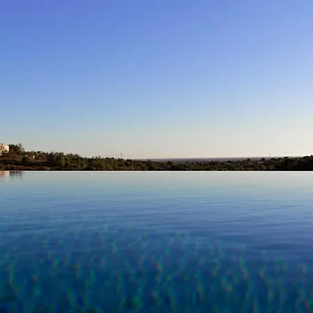 Tower W Infinity Pool Olhao